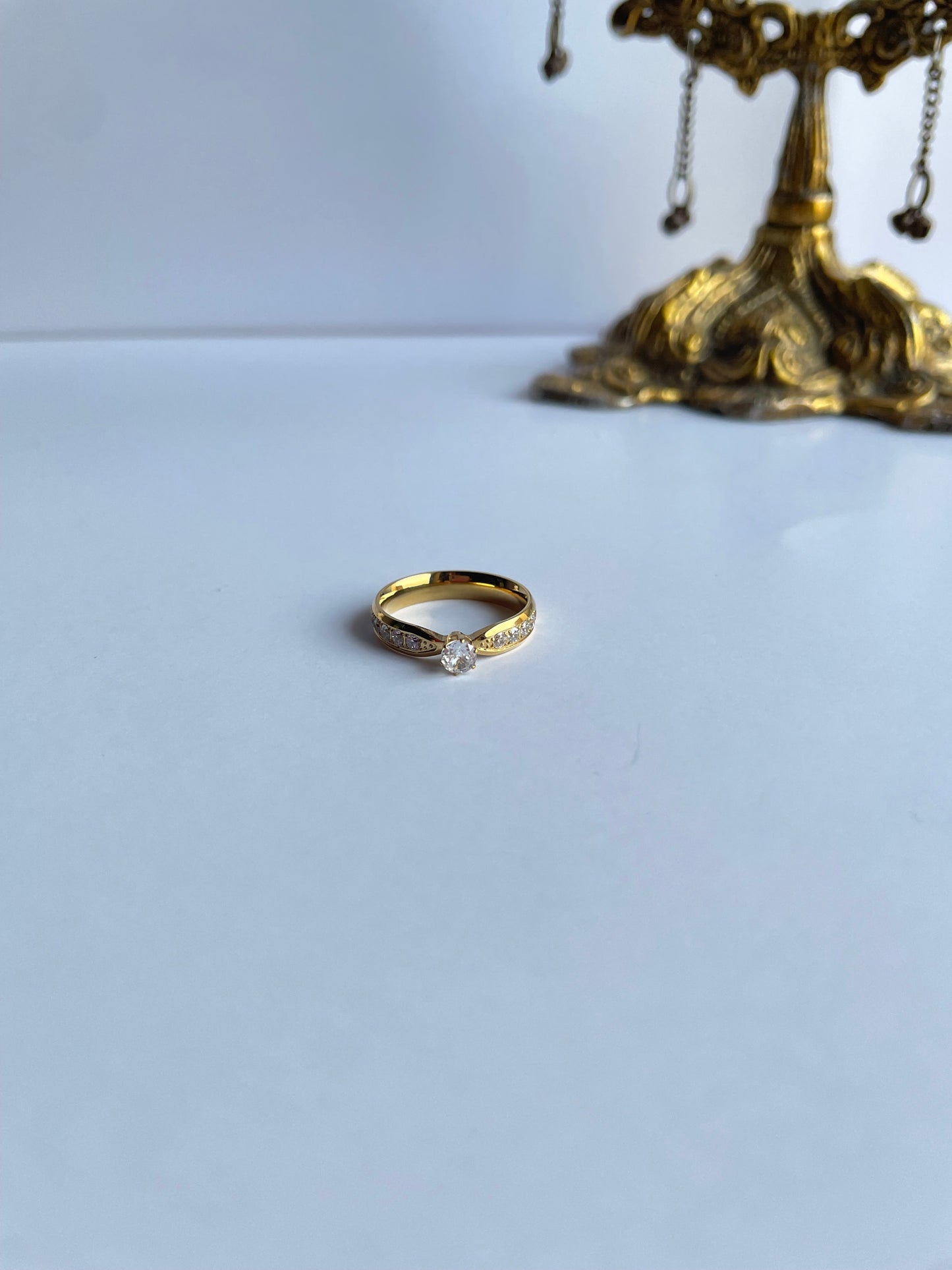 Farah Ring