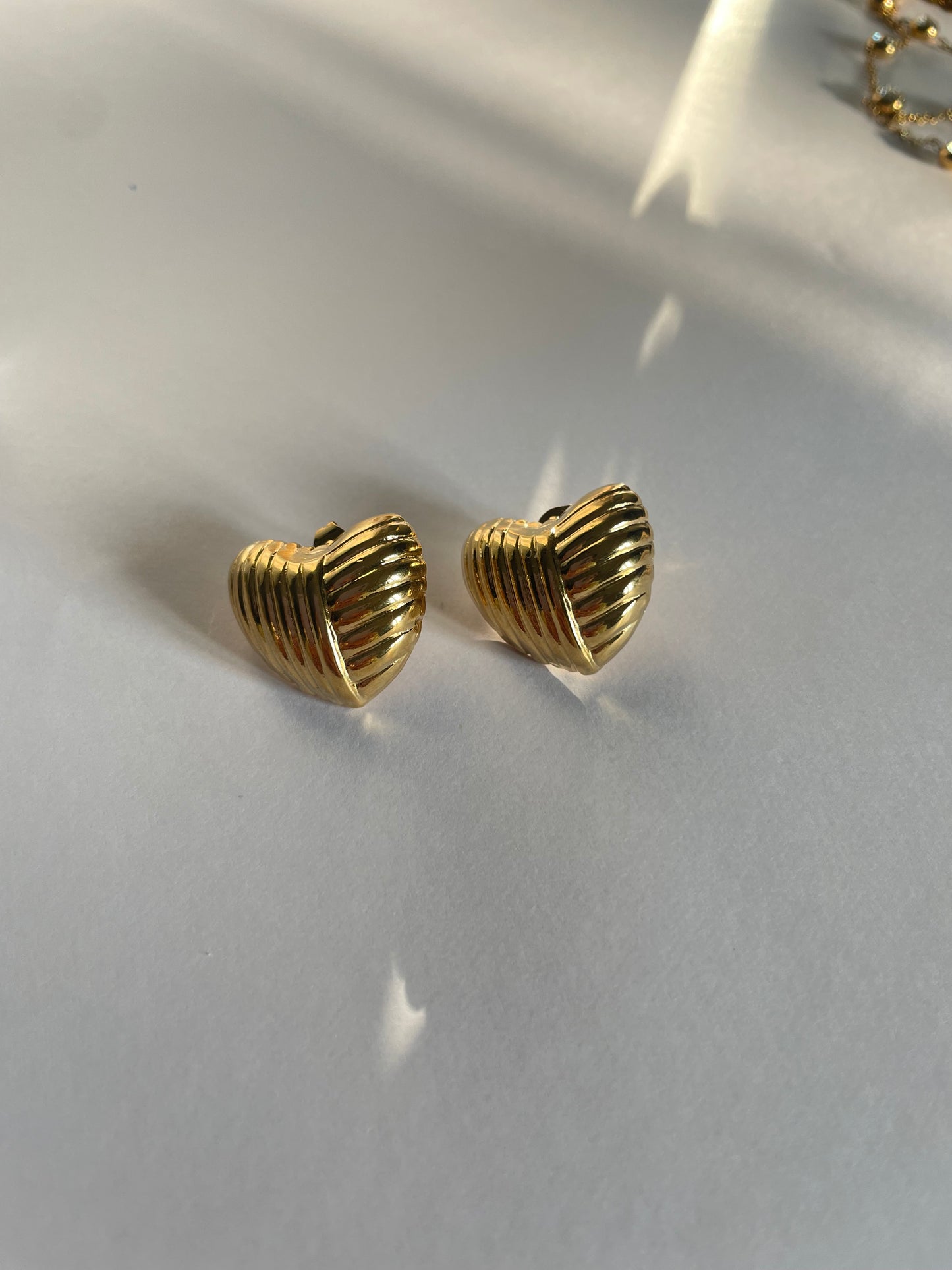 Lina Hoops