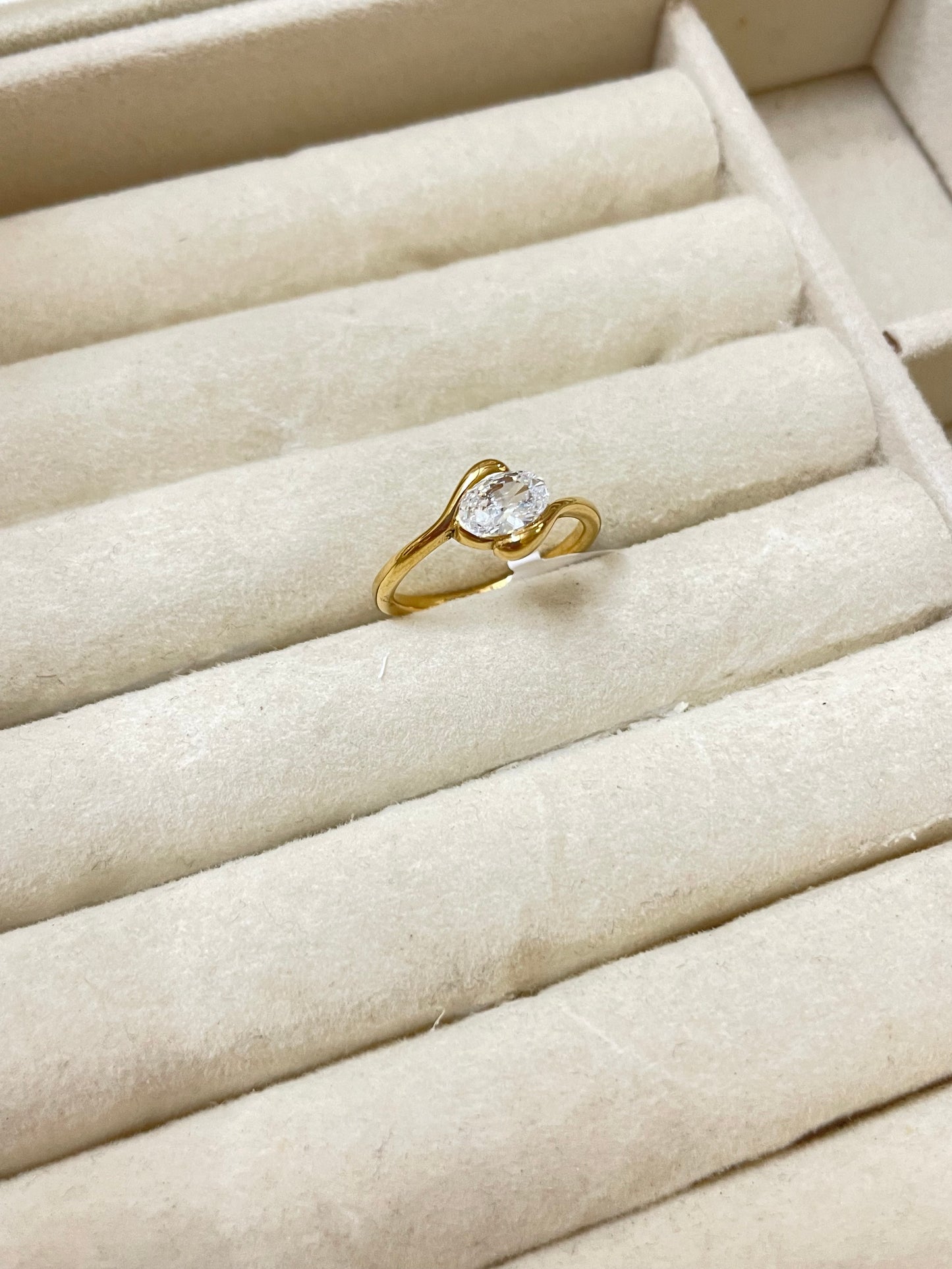 Kiana Ring