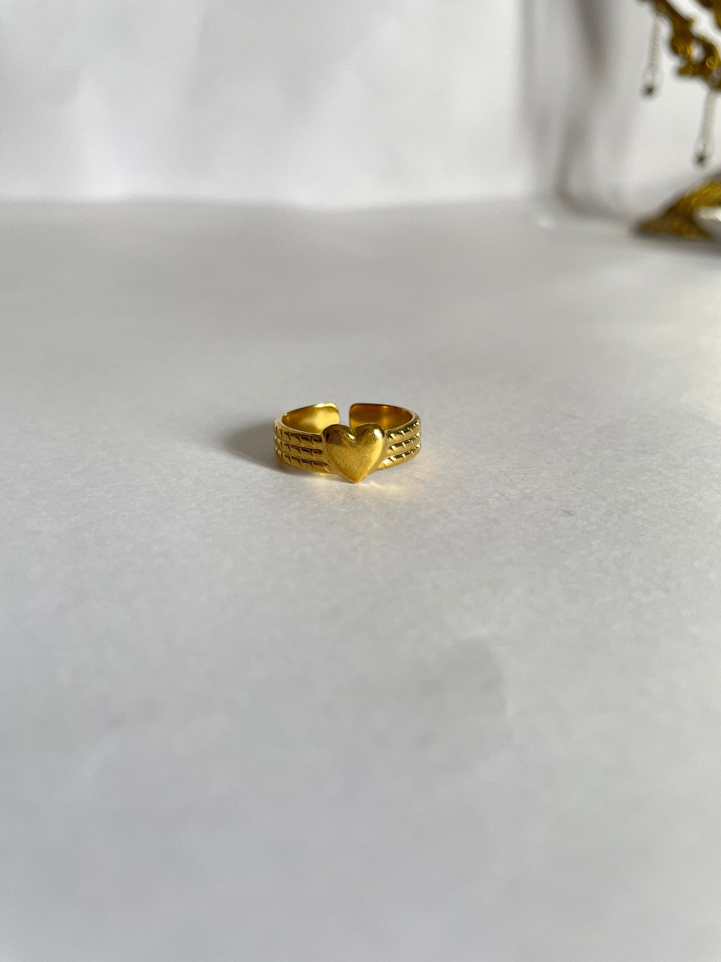 Lyra Ring