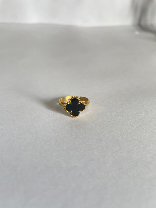 Clove Ring