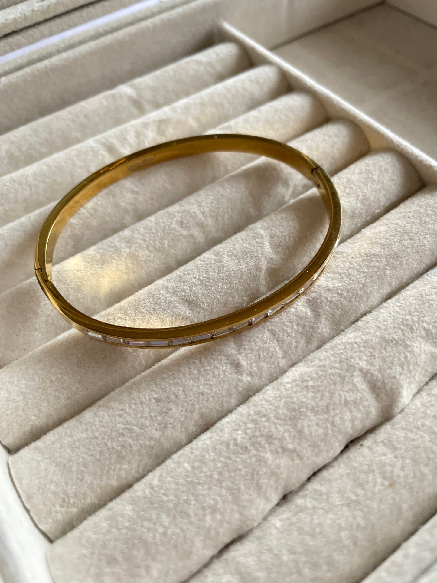 Dazzle Bracelet