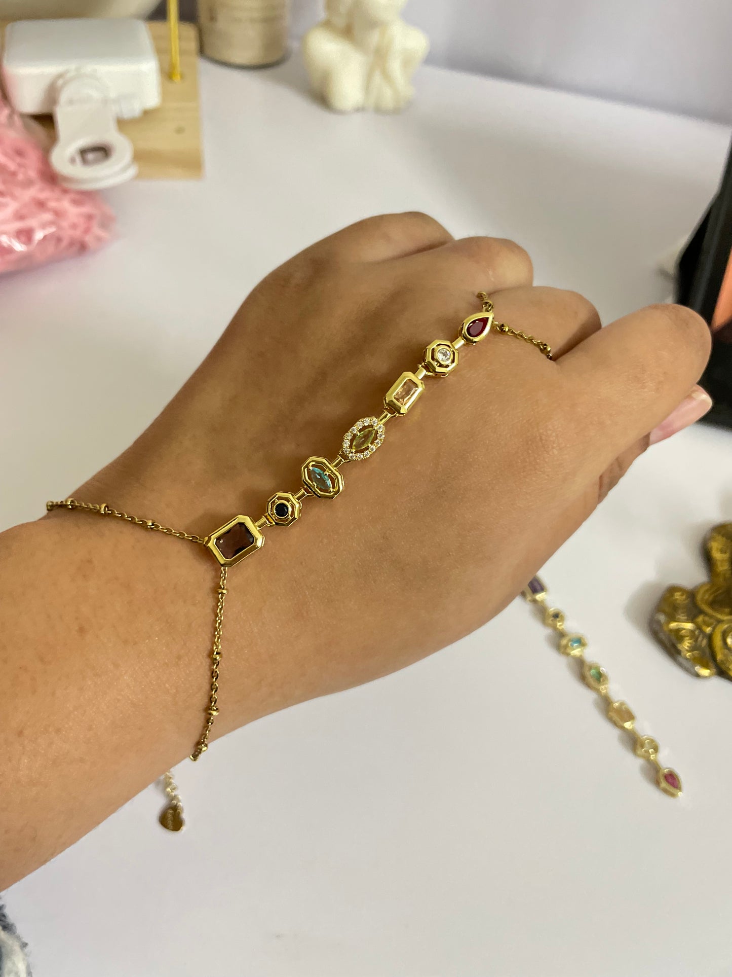 Rubella Hand Chain