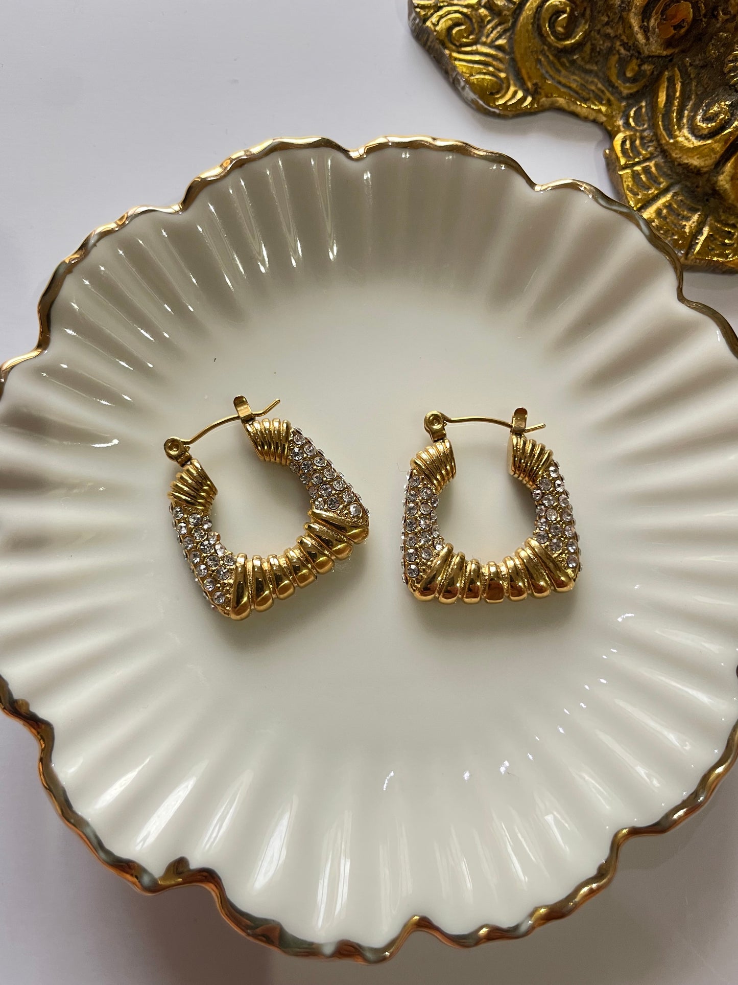 Luxe Boxy Hoops