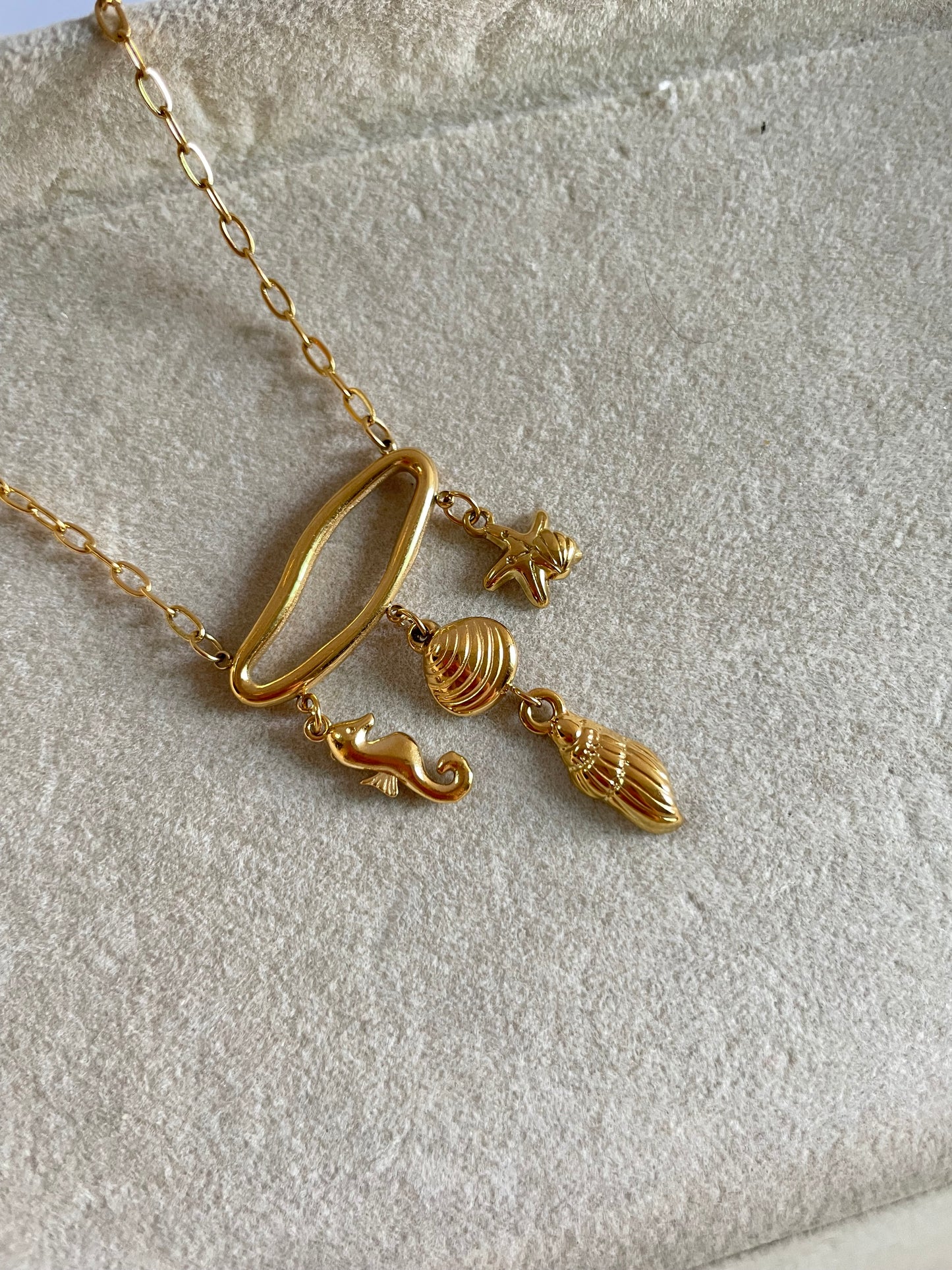 Uni Necklace