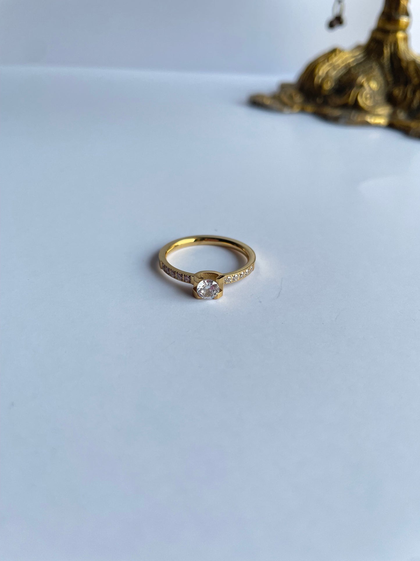 Pernia Ring