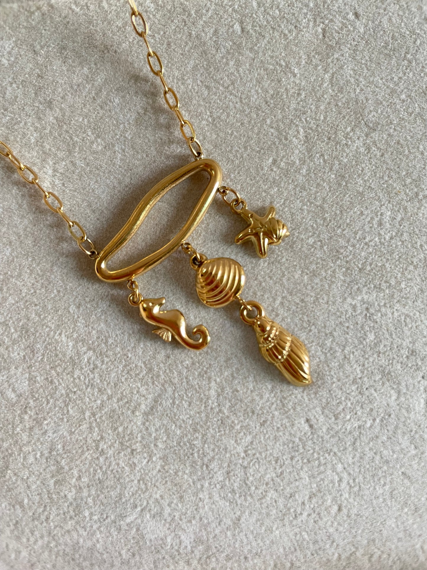 Uni Necklace