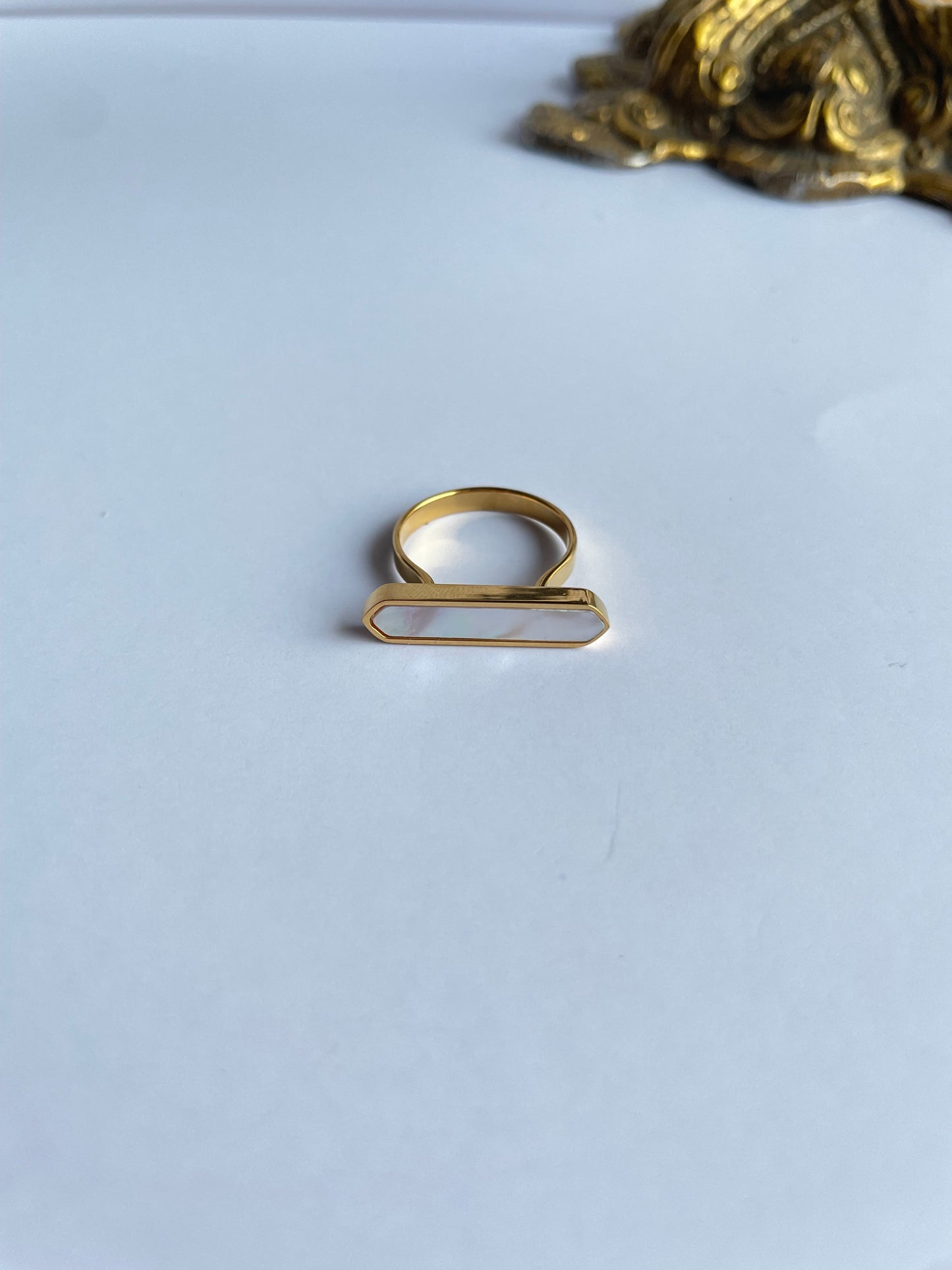Edgy Ring