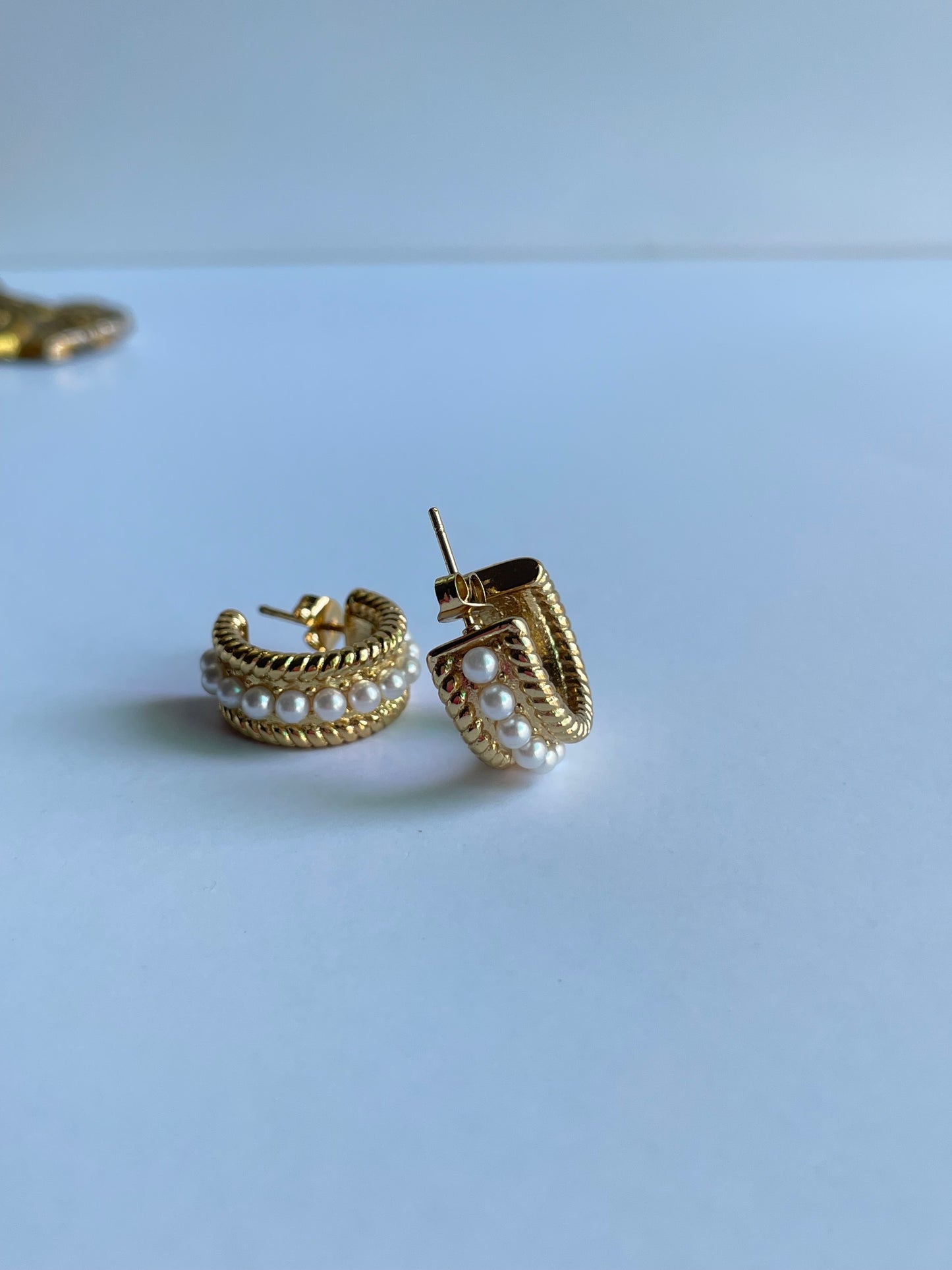 Pearly Hoops