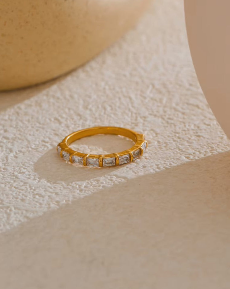 Zenith Ring