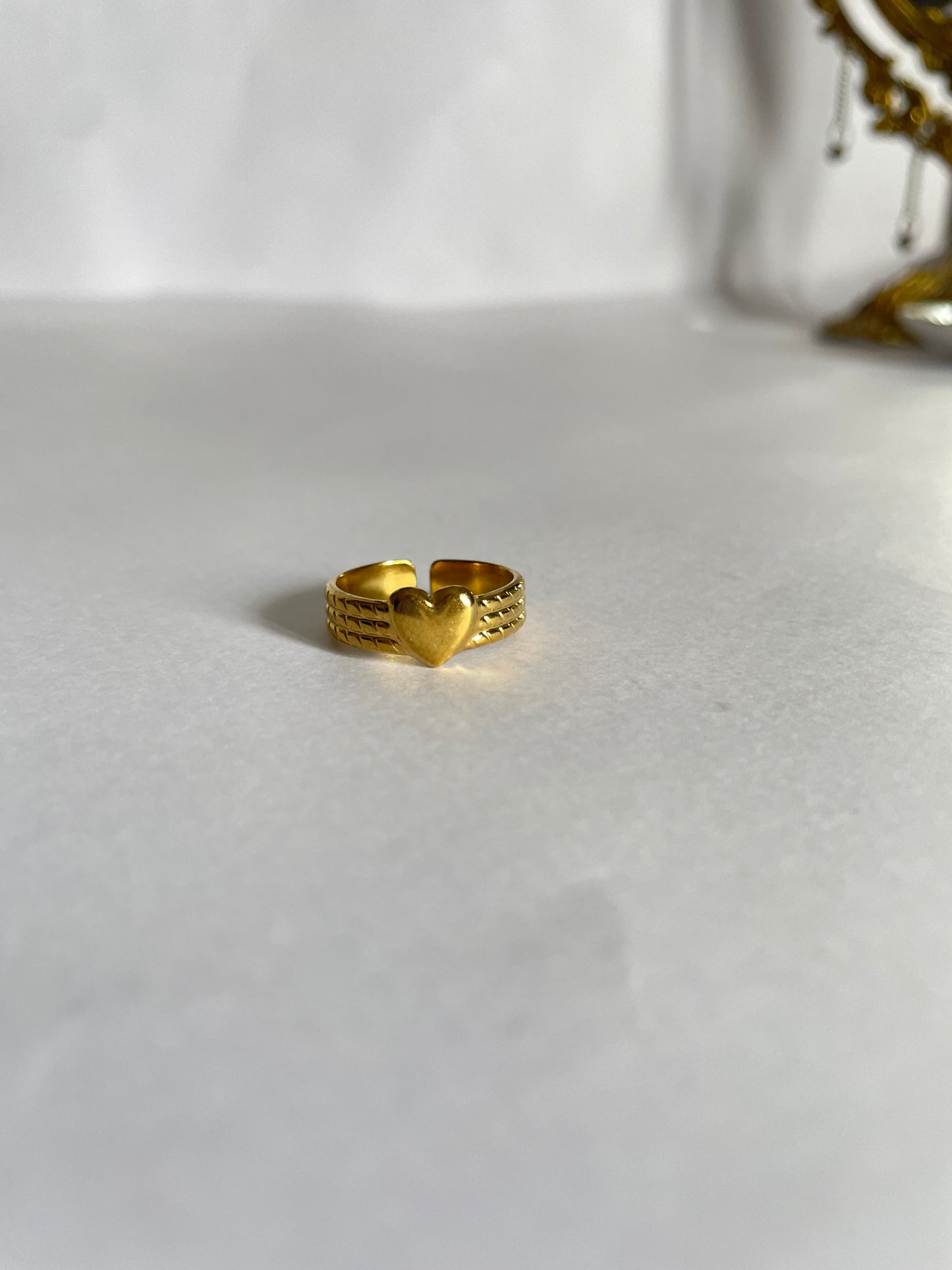 Lyra Ring