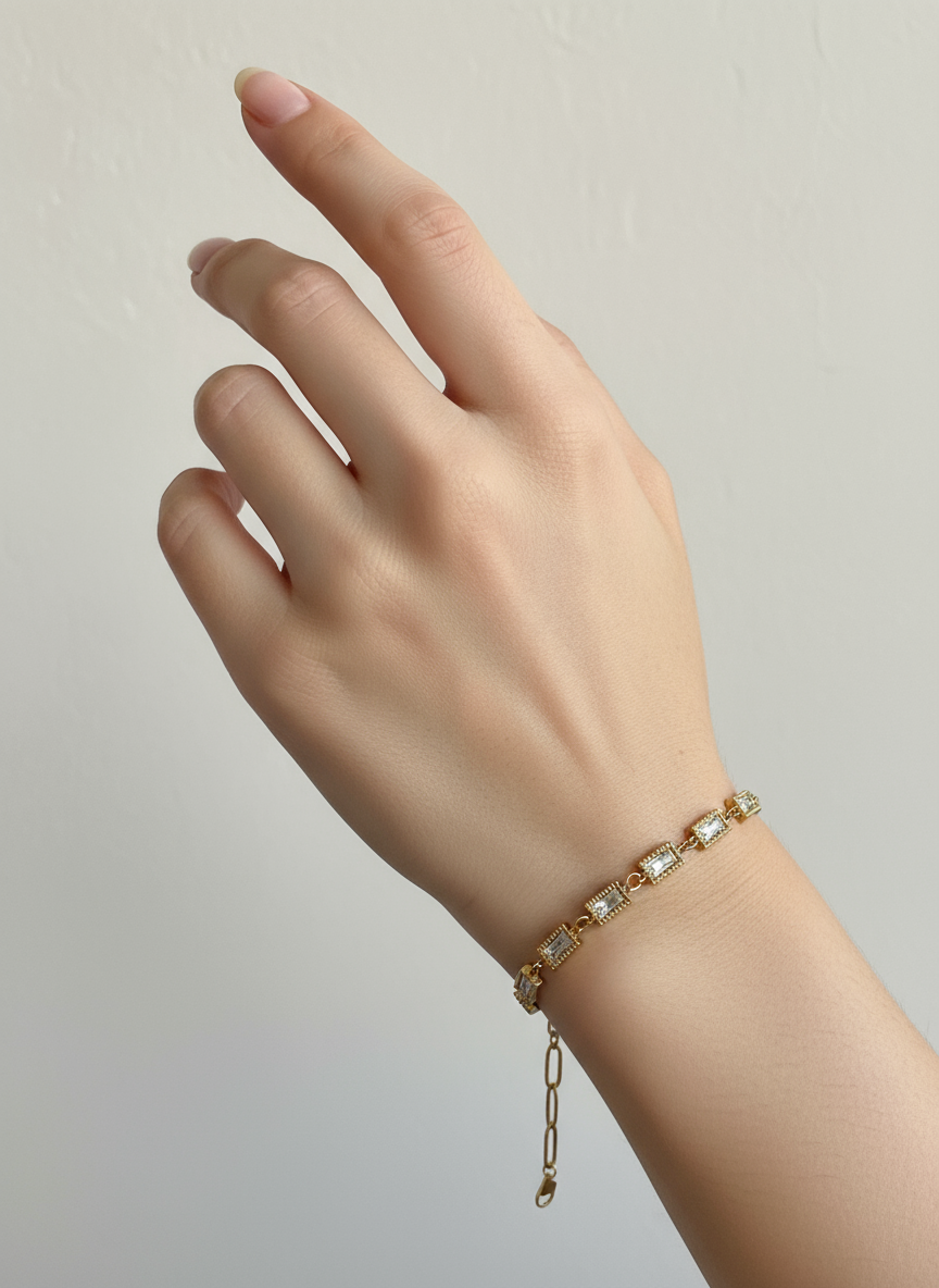 Isiee Bracelet