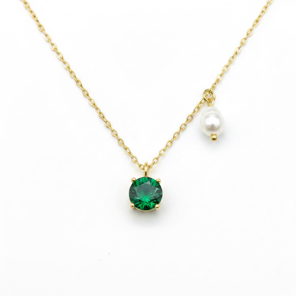 Emera Pearl Necklace