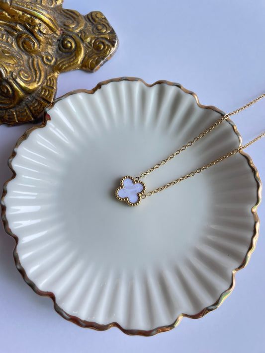 Clove Necklace - White