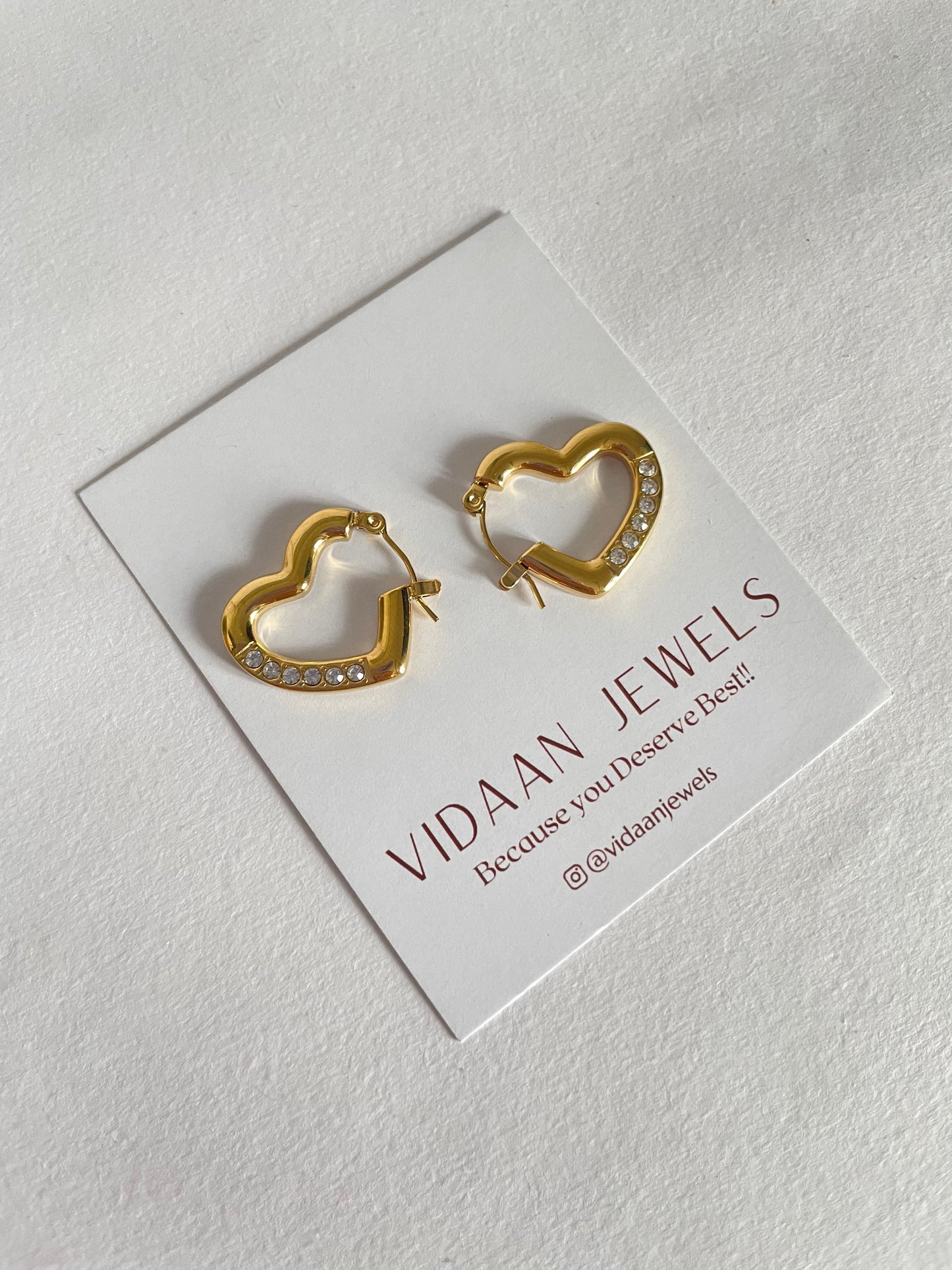 Mia Hoops