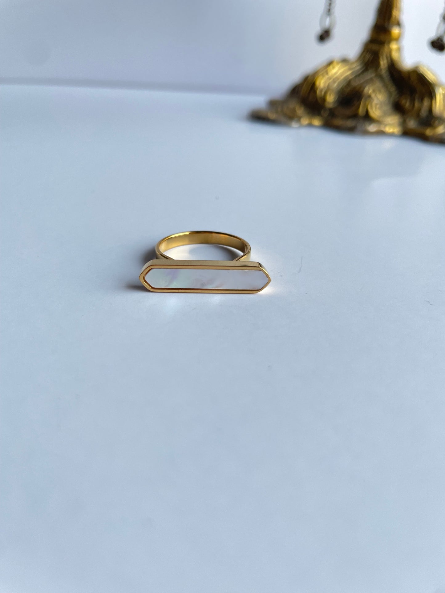 Edgy Ring