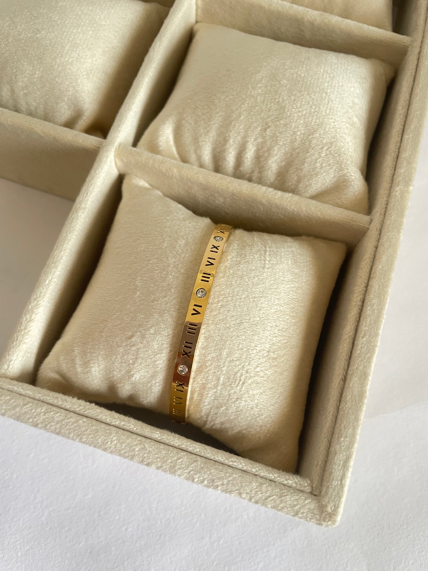 Roman Bracelet
