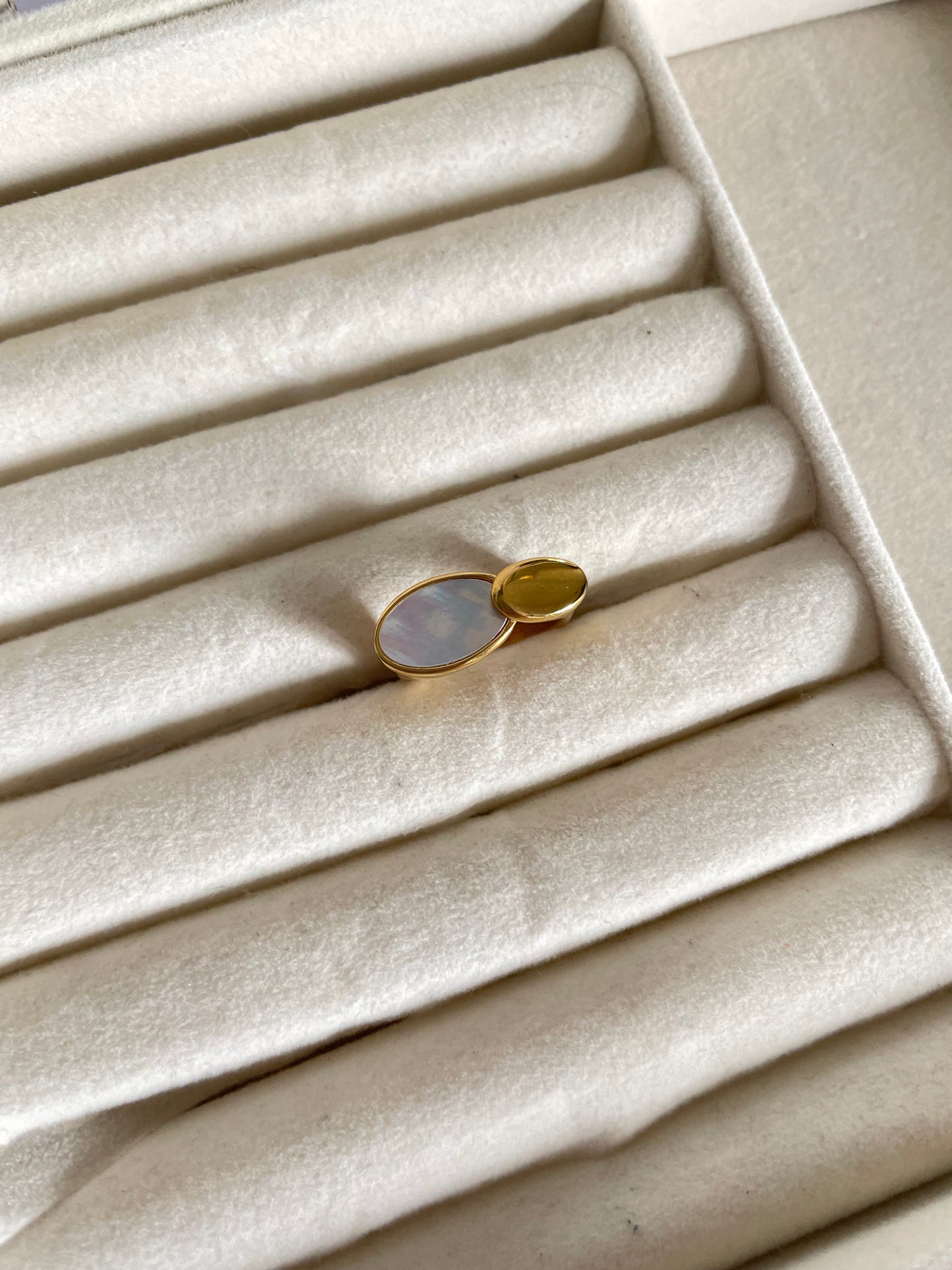 Zara Ring