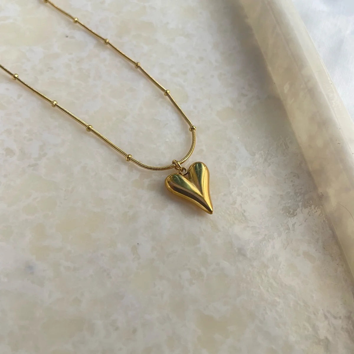 Ellys Heart Necklace