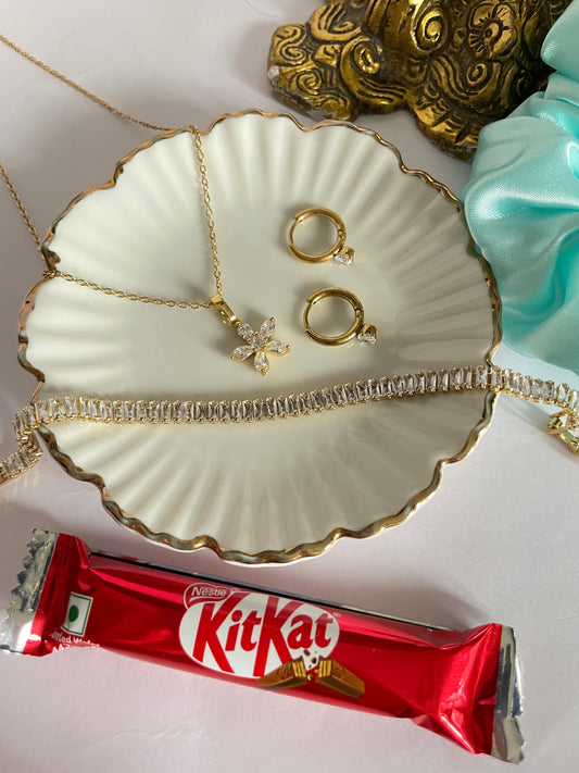 Rakhi Hamper - 2