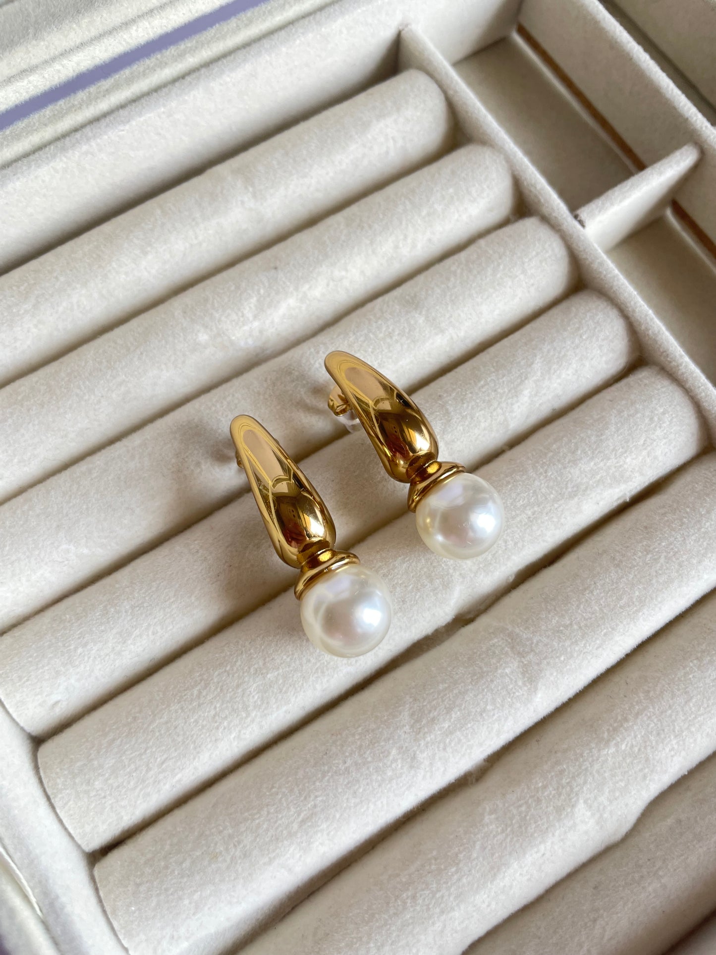 Pearl Mary Earrings
