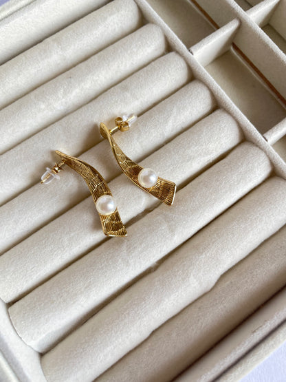 Pearl Lara Earrings