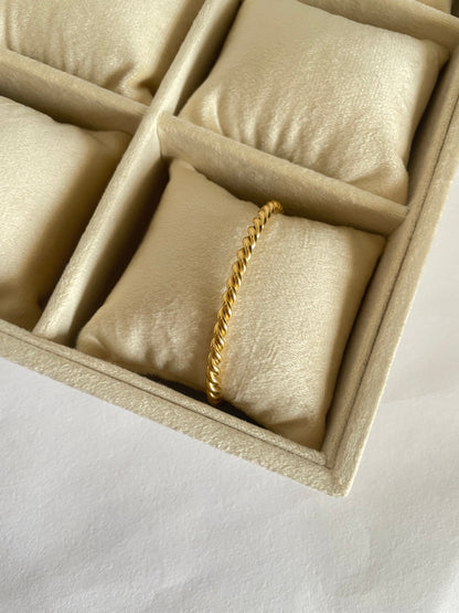 Cuddle Cuff