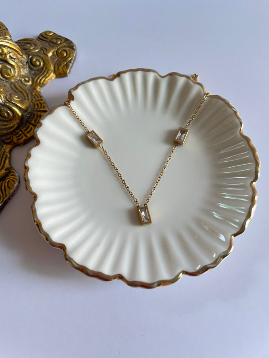 Stella Necklace