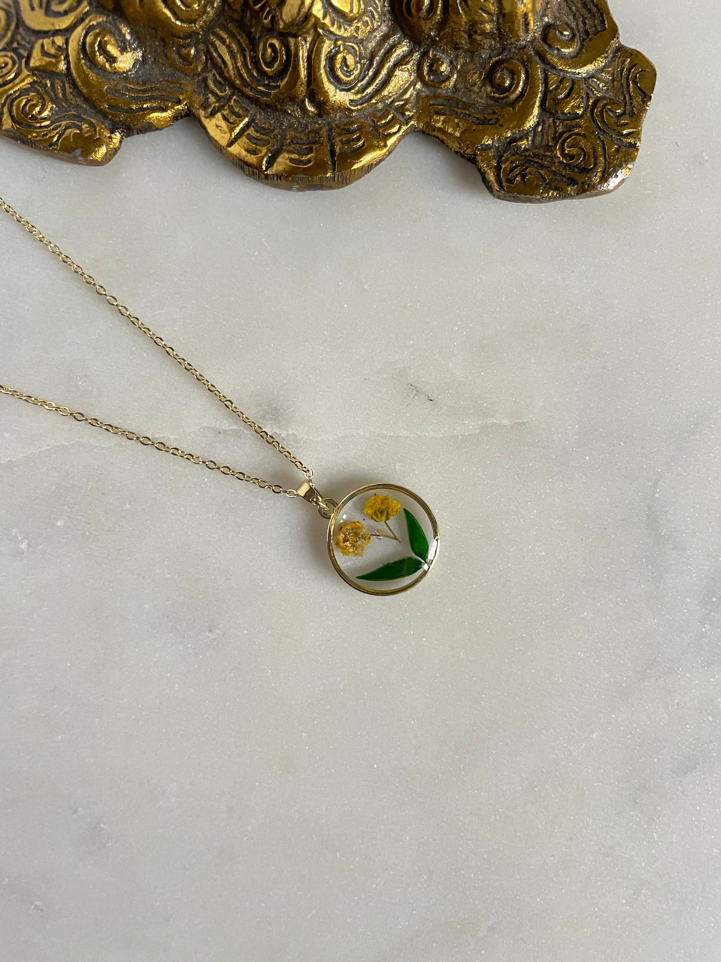 SunFlora Resin Necklace