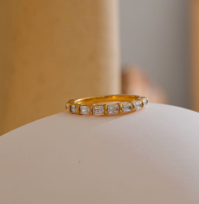 Zenith Ring