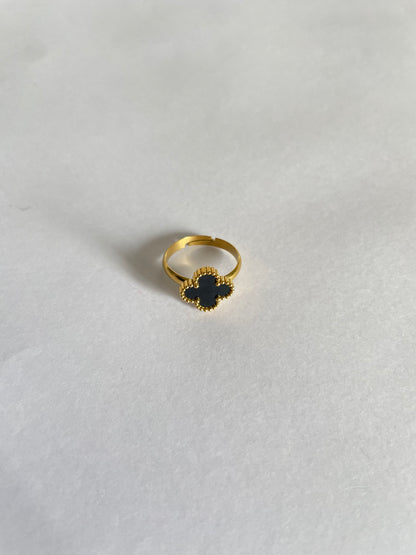 Clove Ring