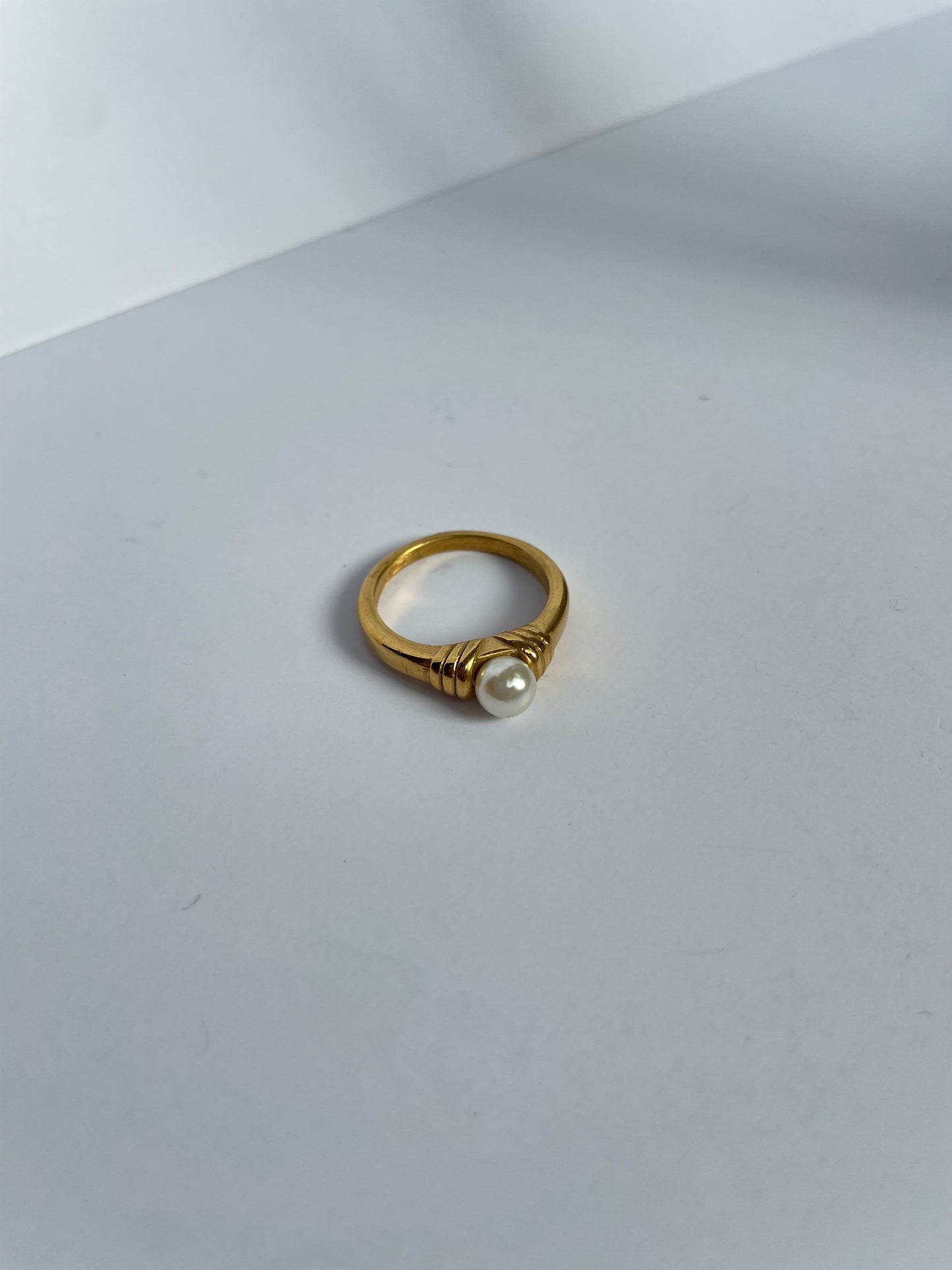 Pearl Ring