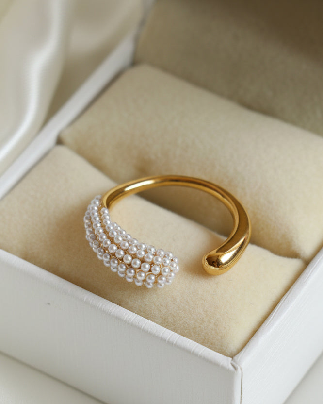 Pearl Ring