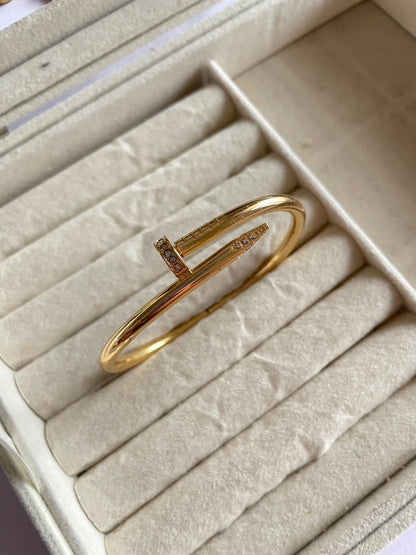 Nail Bracelet