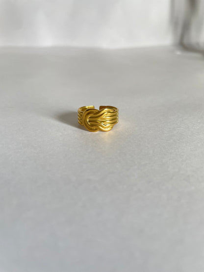 Lyra Ring