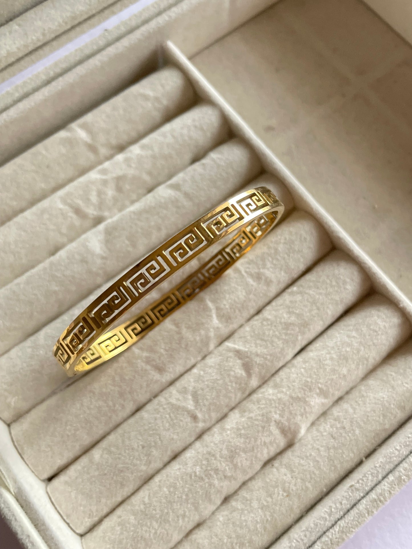 Sara Bracelet