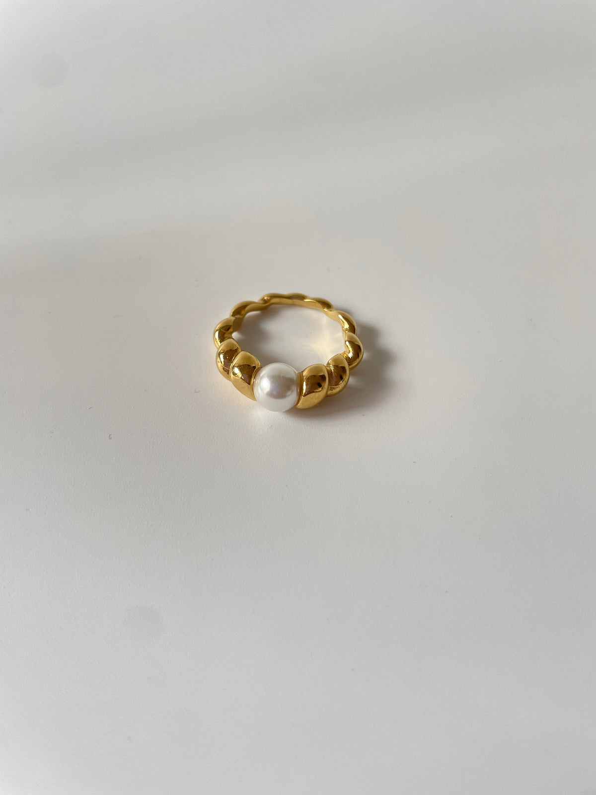 Pearl Ring