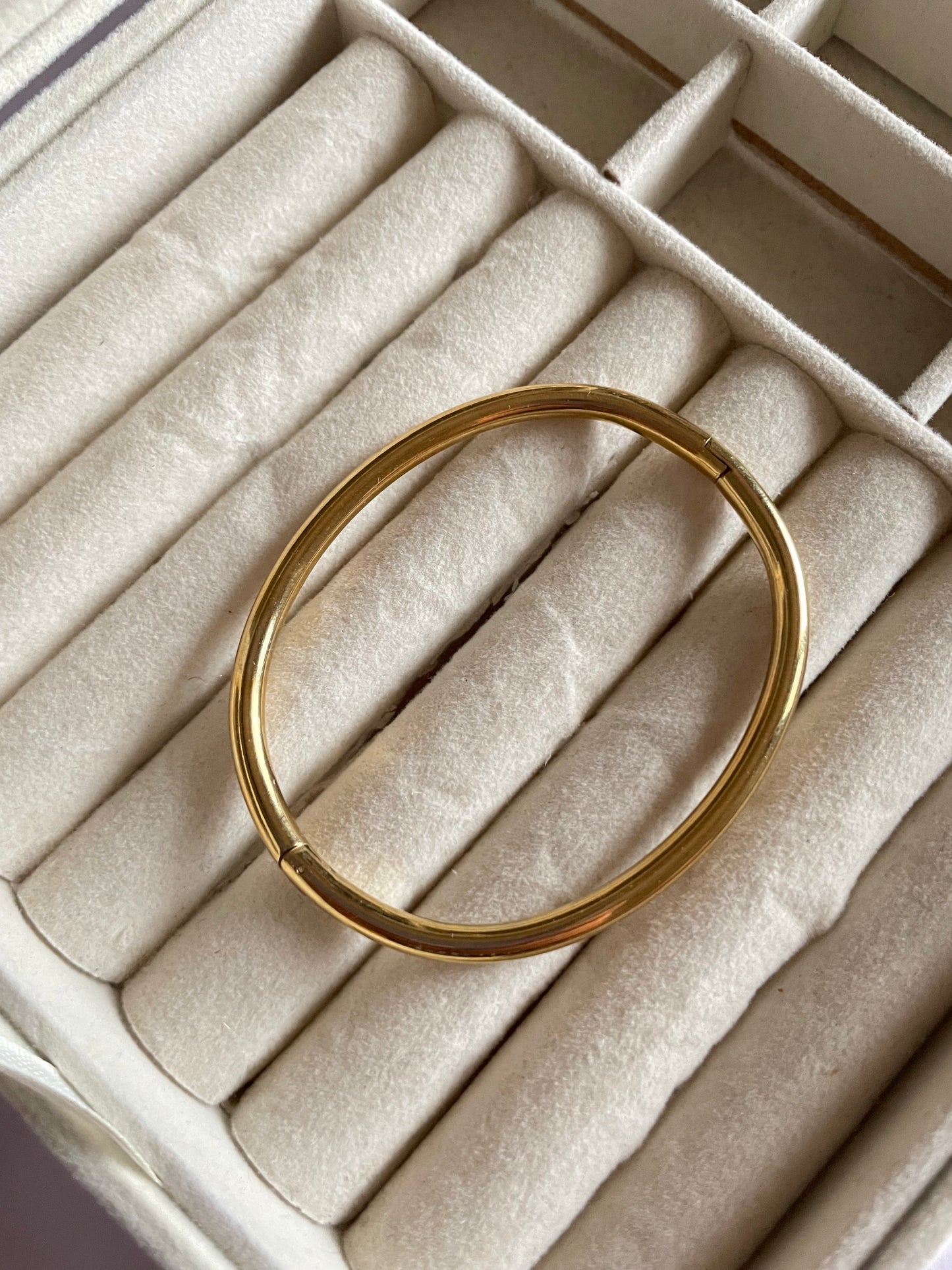 Oval Bracelet