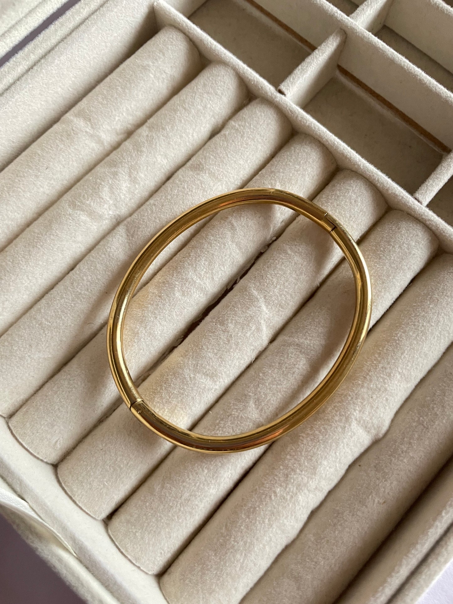 Oval Bracelet