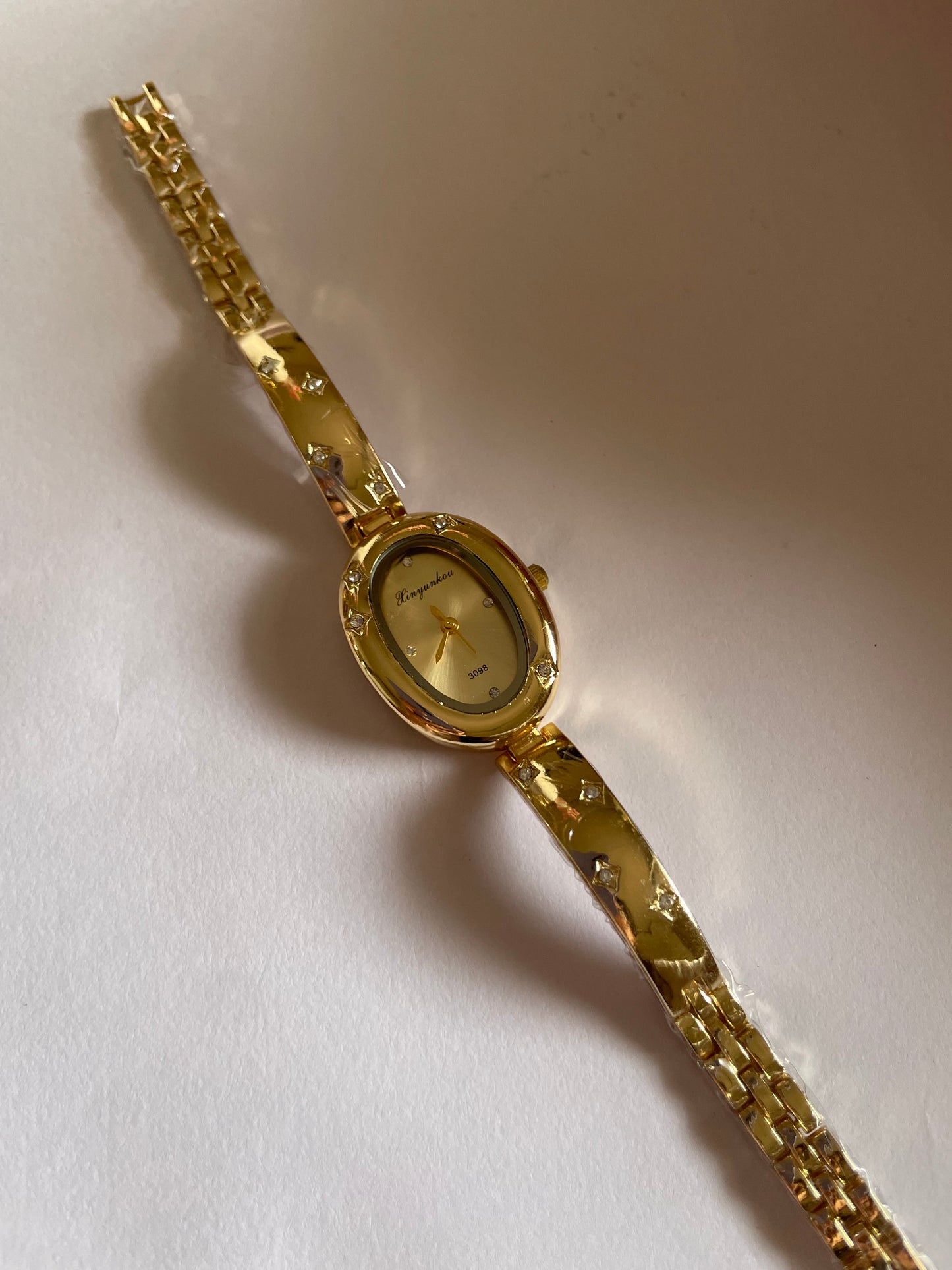 Roxaine Watch