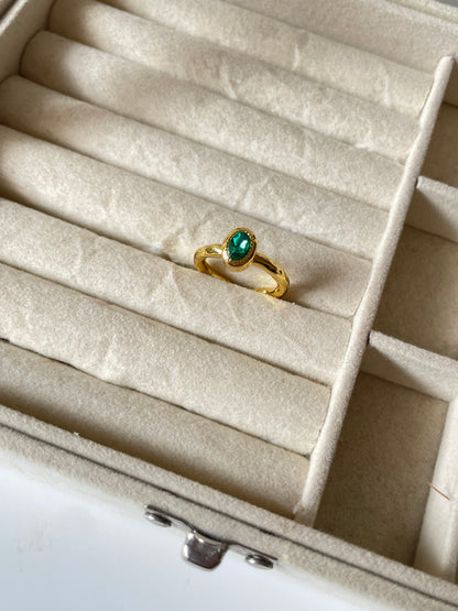 Ellie Ring