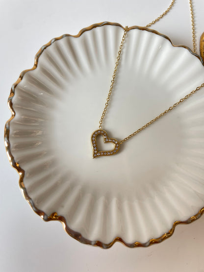 Dil Necklace