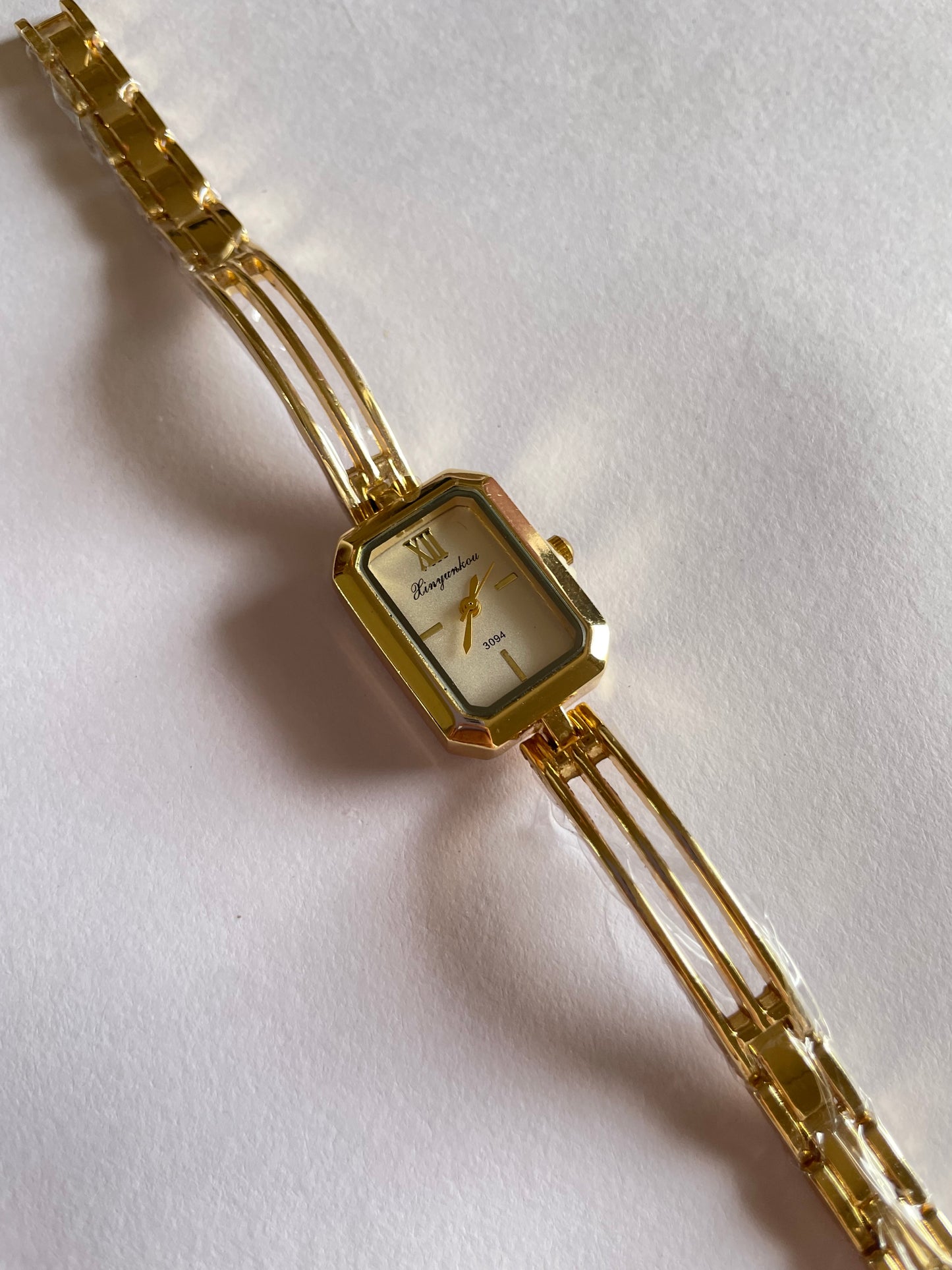 Edgy Watch