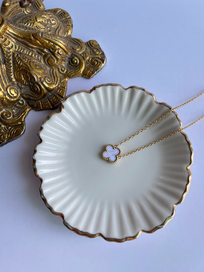 Clove Necklace - White