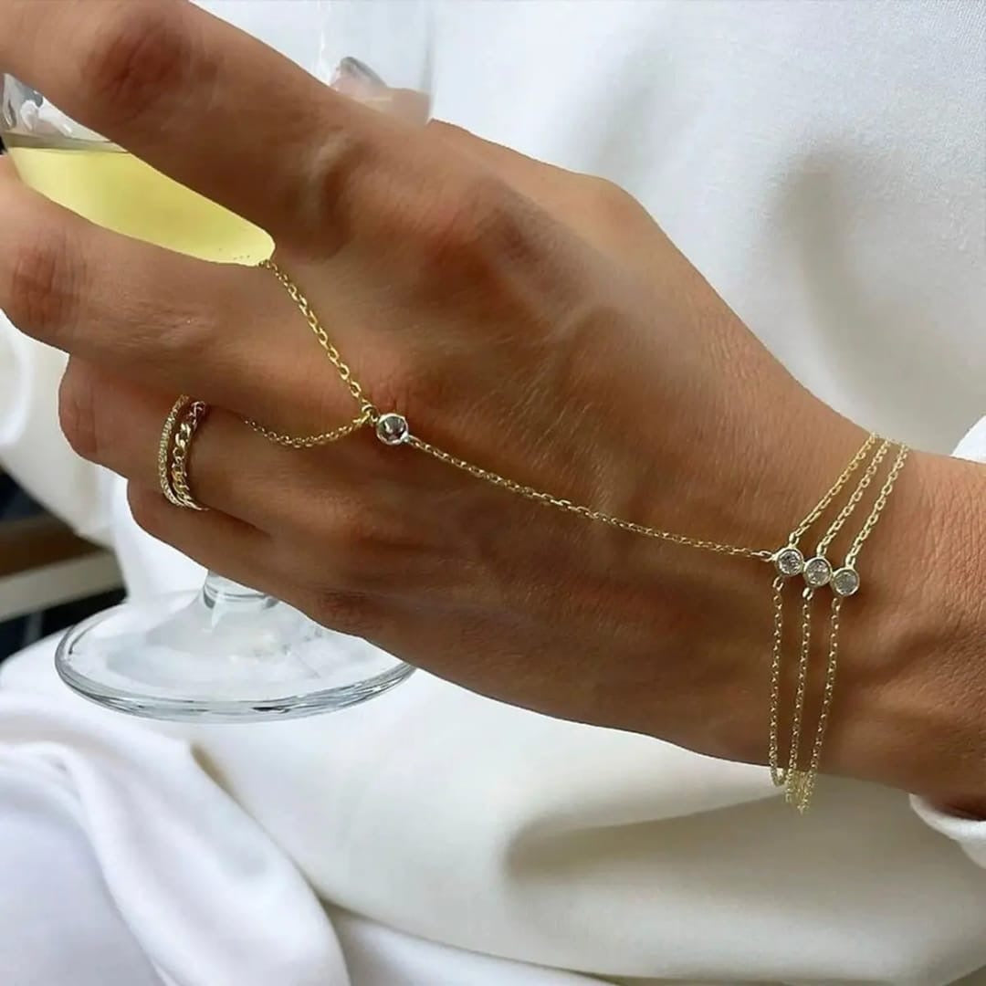 Selena Hand Chain