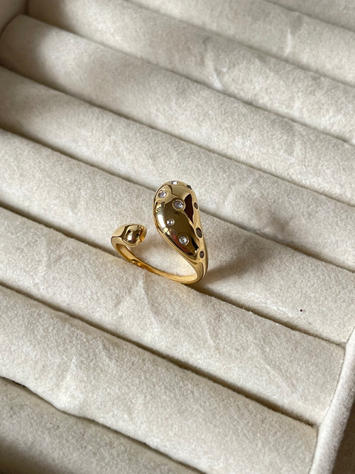 Vallerie Ring