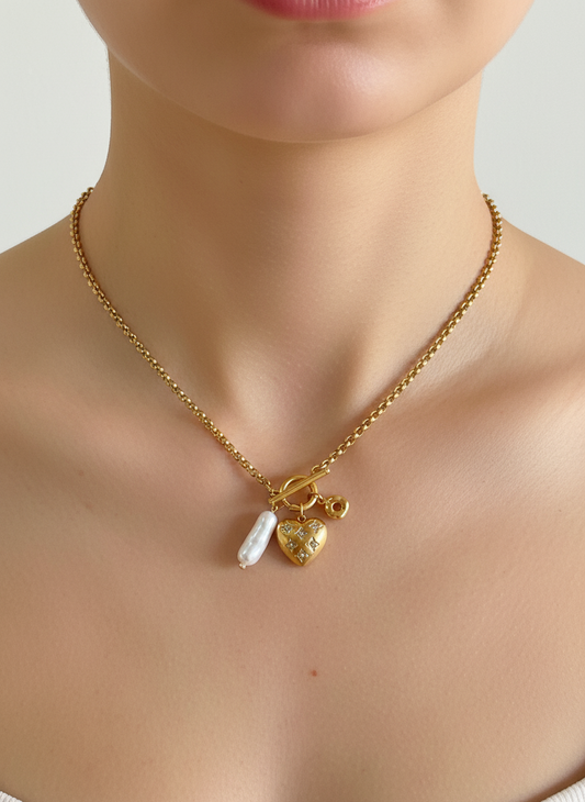 Akri Necklace