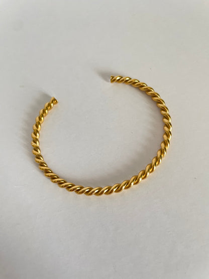 Cuddle Cuff