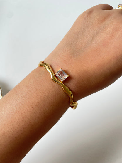 Bella Cuff