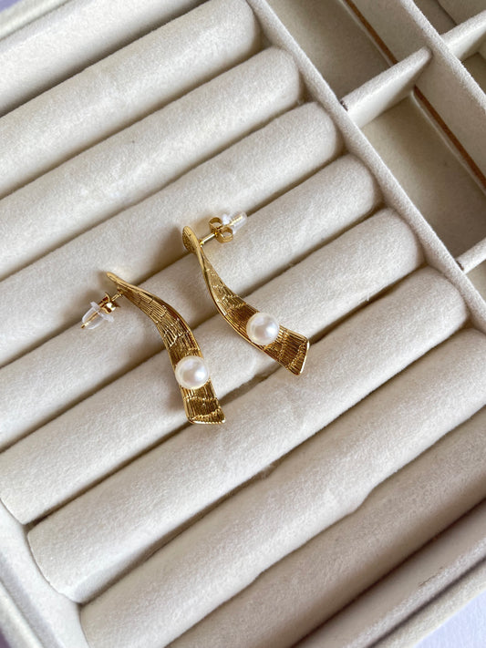 Pearl Lara Earrings
